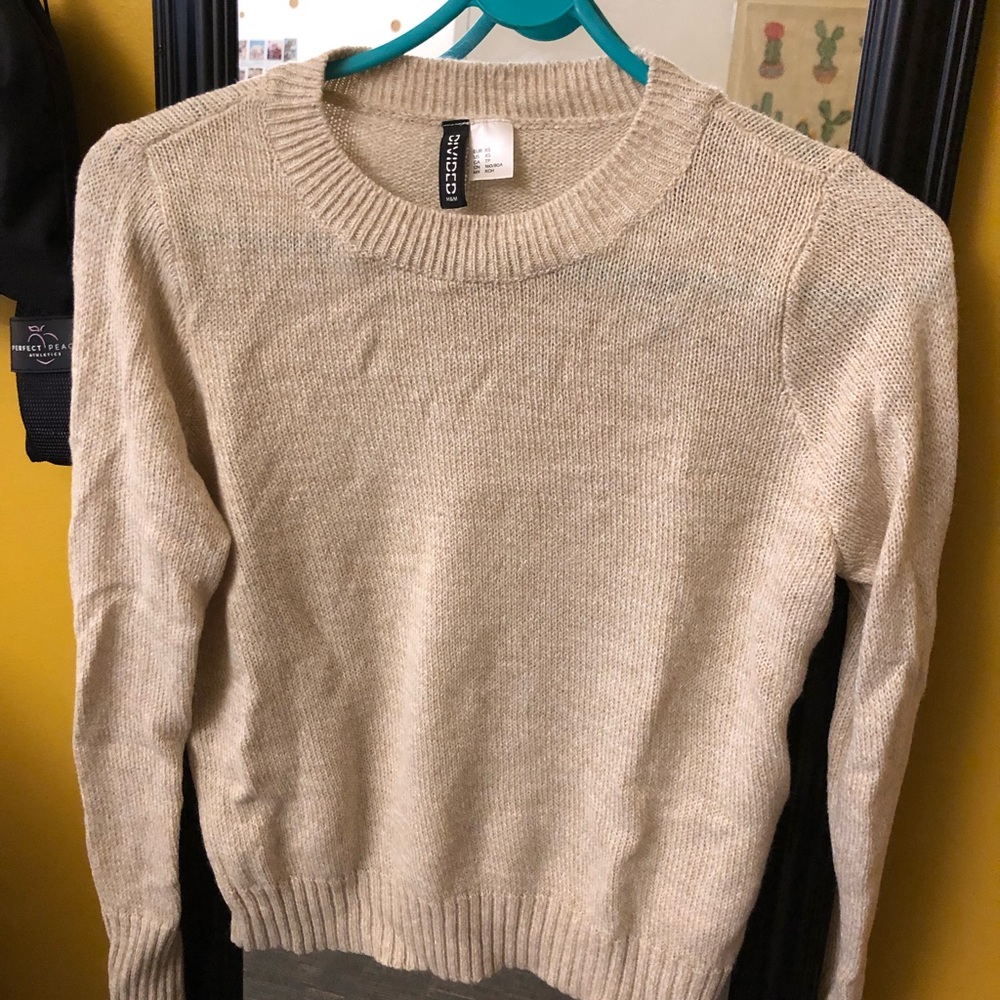 Crew neck sweater